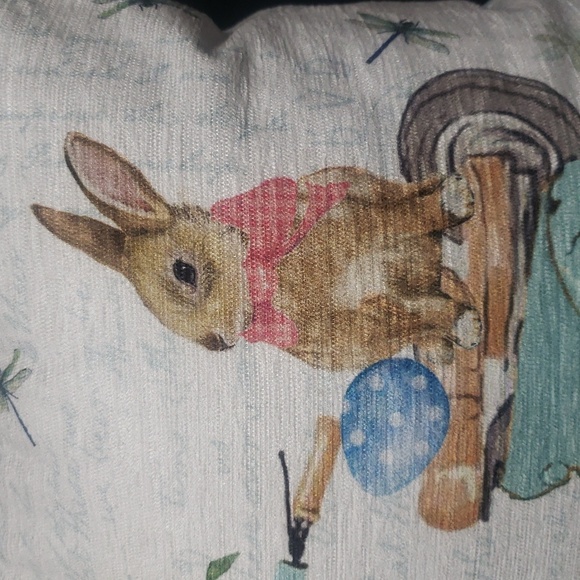 Isaac Mizrahi NWT Multicolor Floral with Bunny on Scooter Pillow - Picture 3 of 7